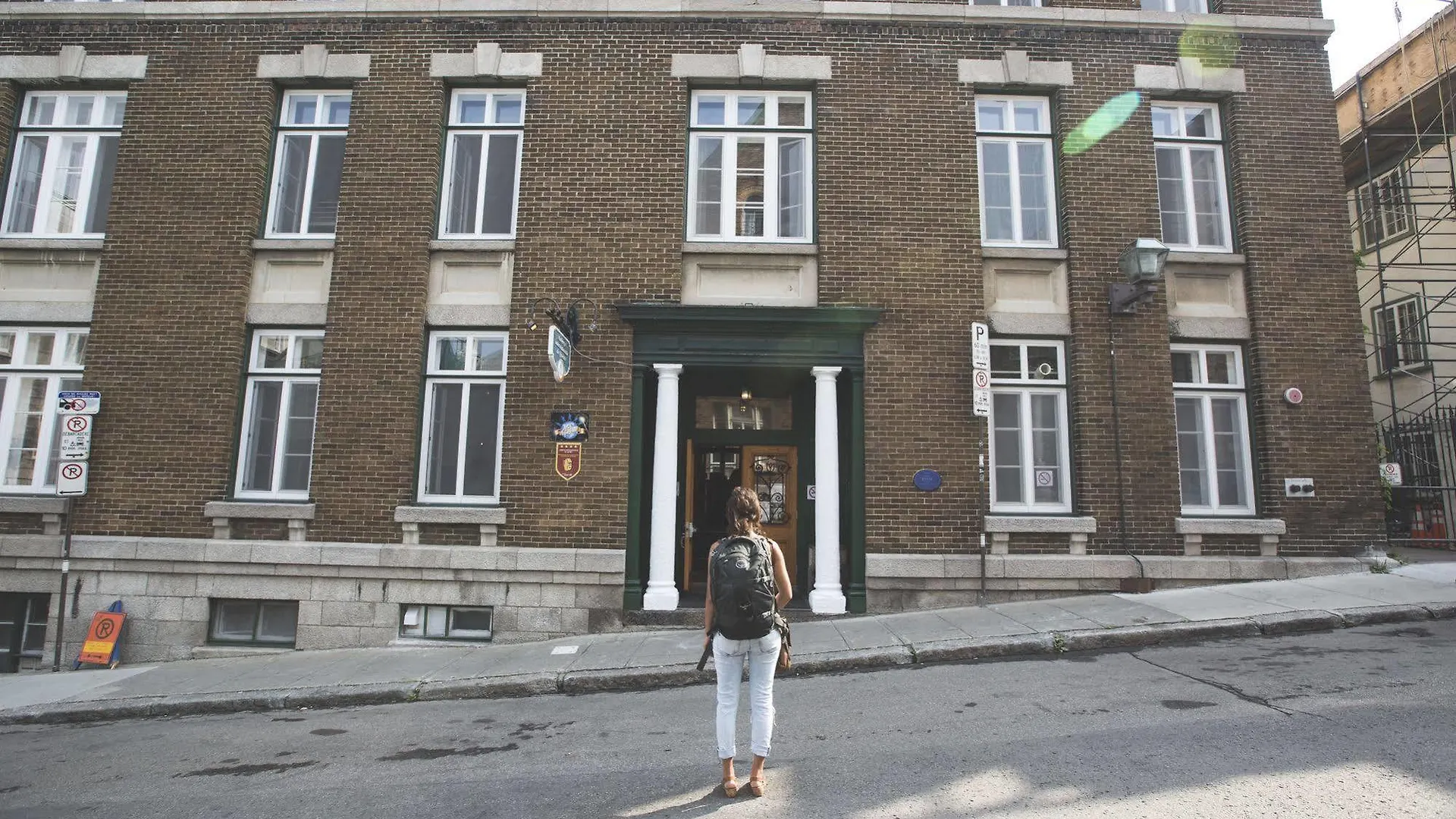 Auberge Internationale De Quebec Hostel